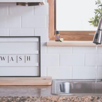 pexels-thepaintedsquare-4022782